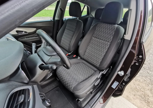 Opel Mokka cena 43900 przebieg: 111000, rok produkcji 2013 z Augustów małe 407
